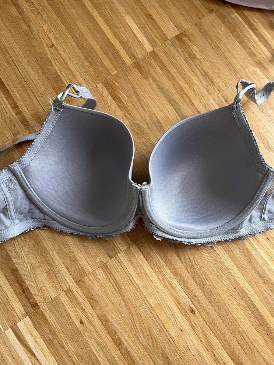 Lascana Altra biancheria intima: LASCANA / Bügel-BH / 80F – Usato da Kloten venduto da fifferlotti 5