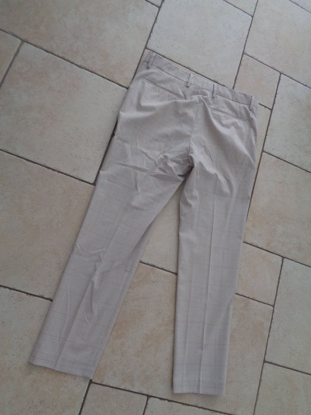 Zara Pantaloni: Hose  Zara  Grösse 40 – Usato da Kreuzlingen venduto da Robi-2003 3