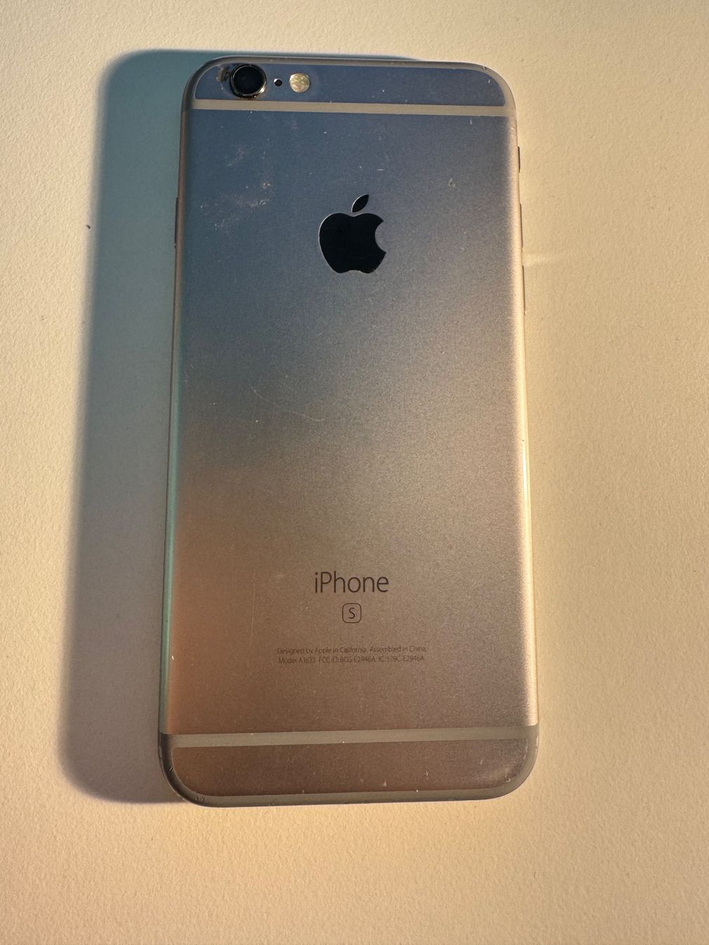 Apple Telefoni cellulari / Smartphones: iPhone 6S – Difettoso da Adliswil venduto da Busys 1