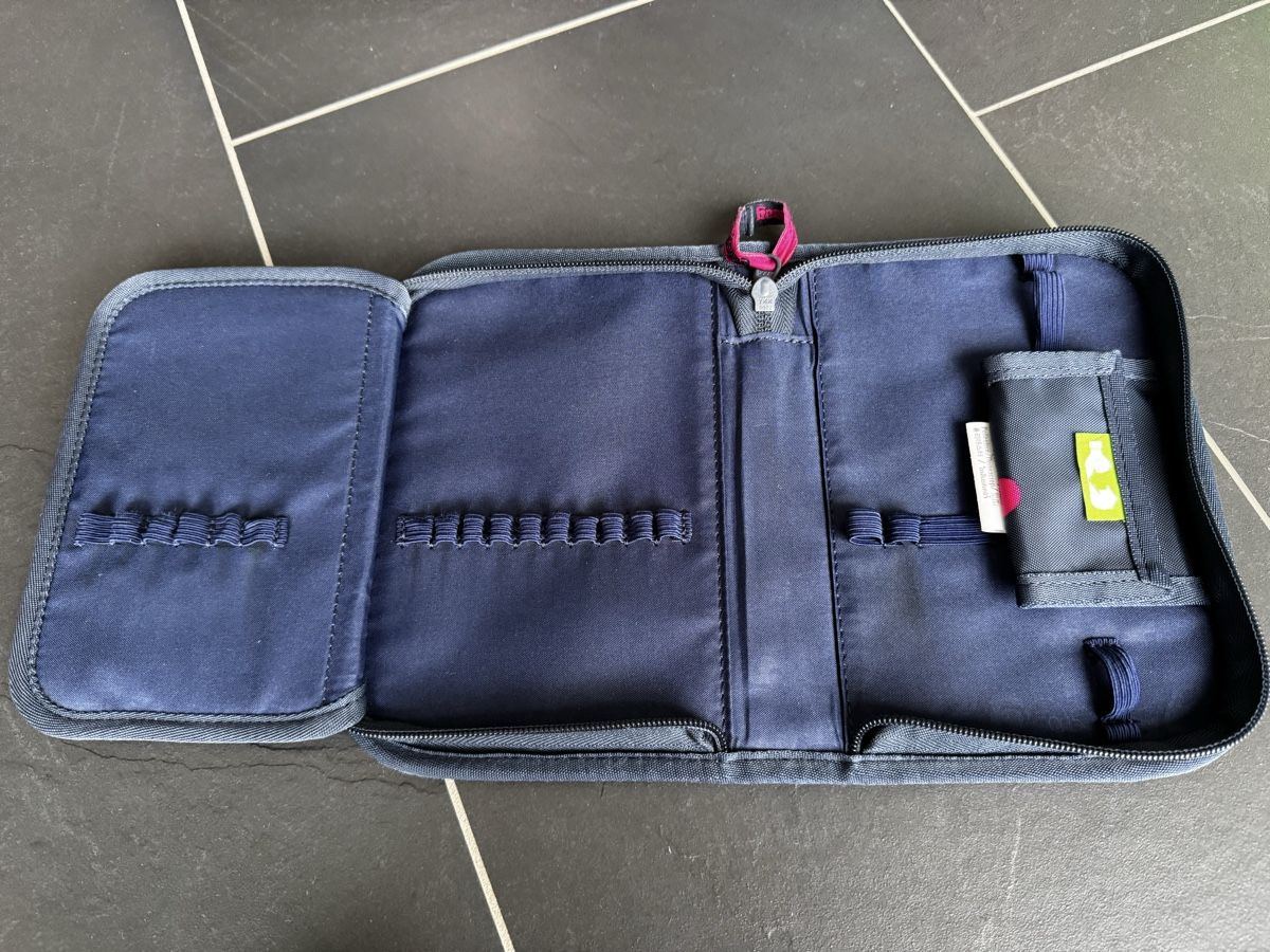 Ergobag Borse & Zaini: Ergobag Schulthek Set mit Einhorn Motiv – Usato da Eschlikon TG venduto da Sellswell 5