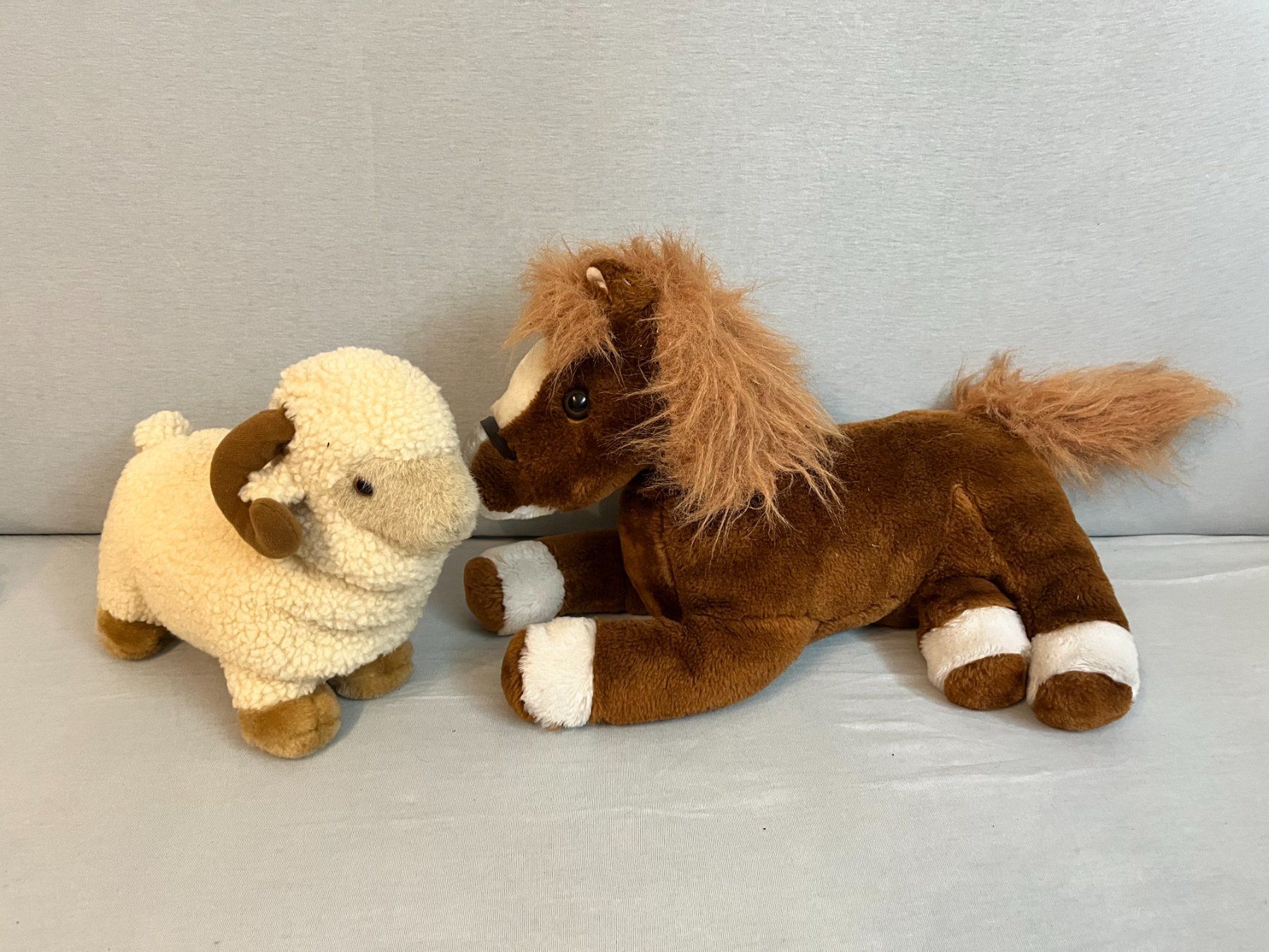 Spielzeuge: 10 neue Stofftiere – Neu (gemäss Beschreibung) aus Bühl BE von psos 2