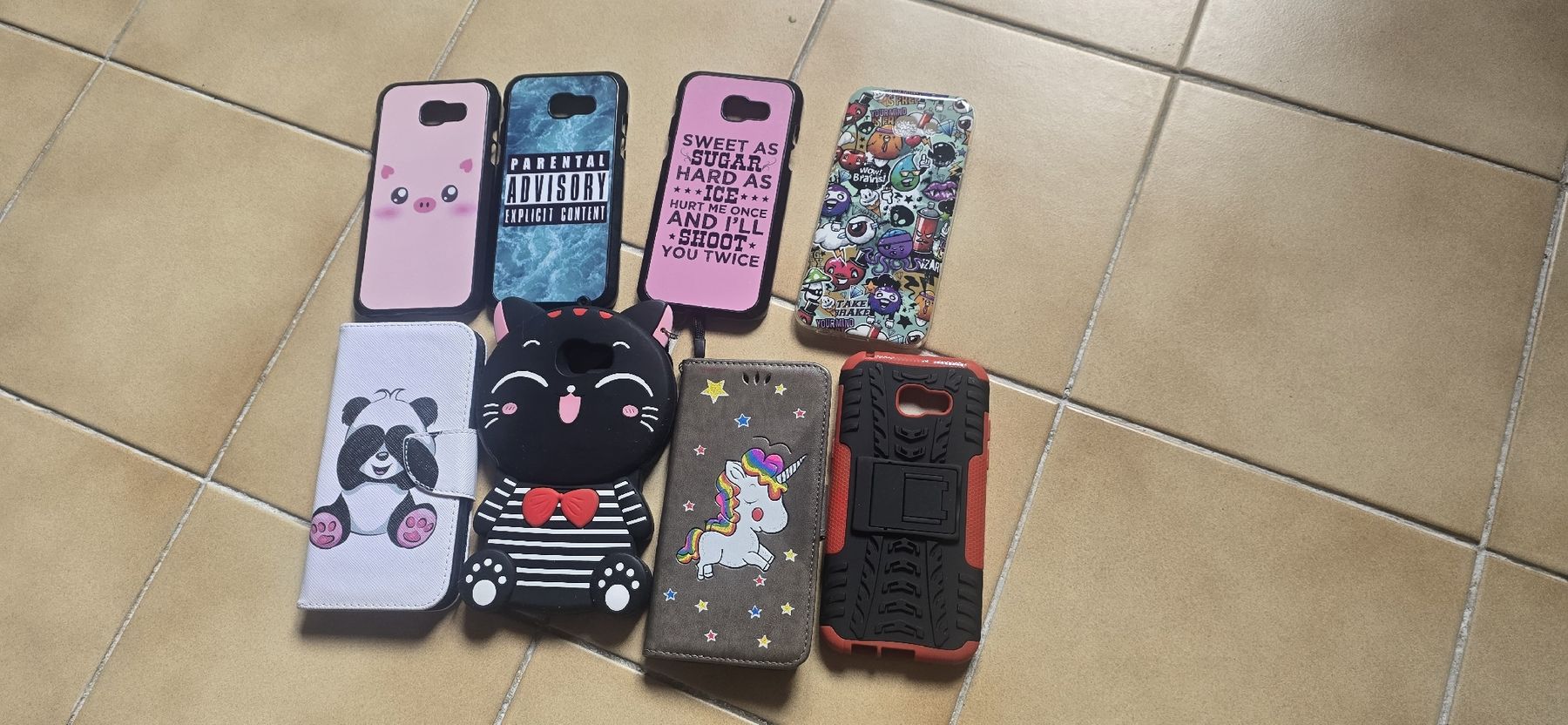 Samsung Cover & Protezioni schermo: coques Samsung A5 2017 neuves – Nuovo (secondo la descrizione) da Grandevent venduto da Ganesha25