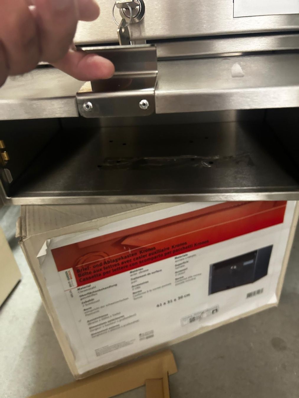 Altro per la casa: Briefkasten "Kronos" mit Stütze - Neu & Originalverpackt! – Nuovo e nell'imballaggio originale da Brüttisellen venduto da vpavlidis 4