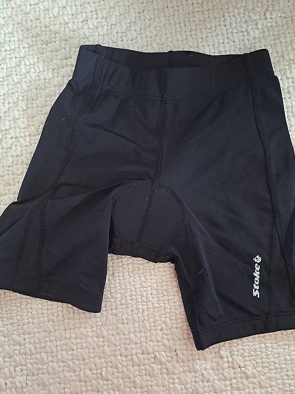 Lotti & Set di vestiti: Bikeshirt/hose Gr. 140 – Usato da Plons venduto da lor_85mv 2