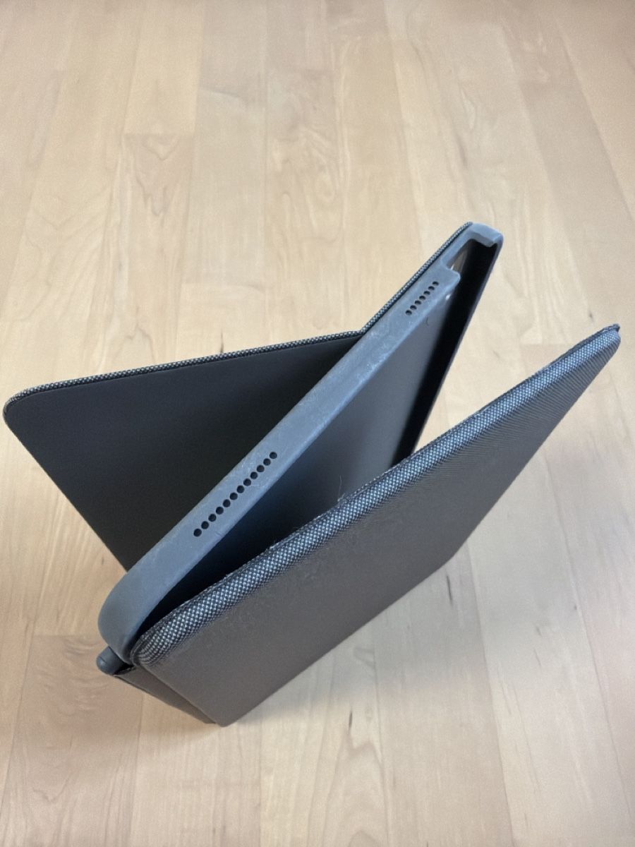 Apple Covers & Borse: Logitech Combo Touch iPad 10 – Difettoso da Bern venduto da lugigon 4