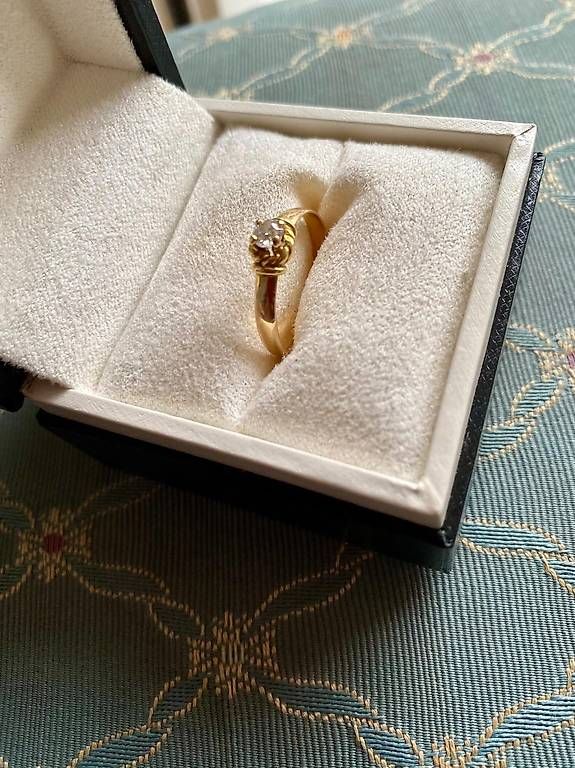 Anelli: Bague Or 18 carats avec Diamant – Usato da Prilly venduto da pas_gj9r 1