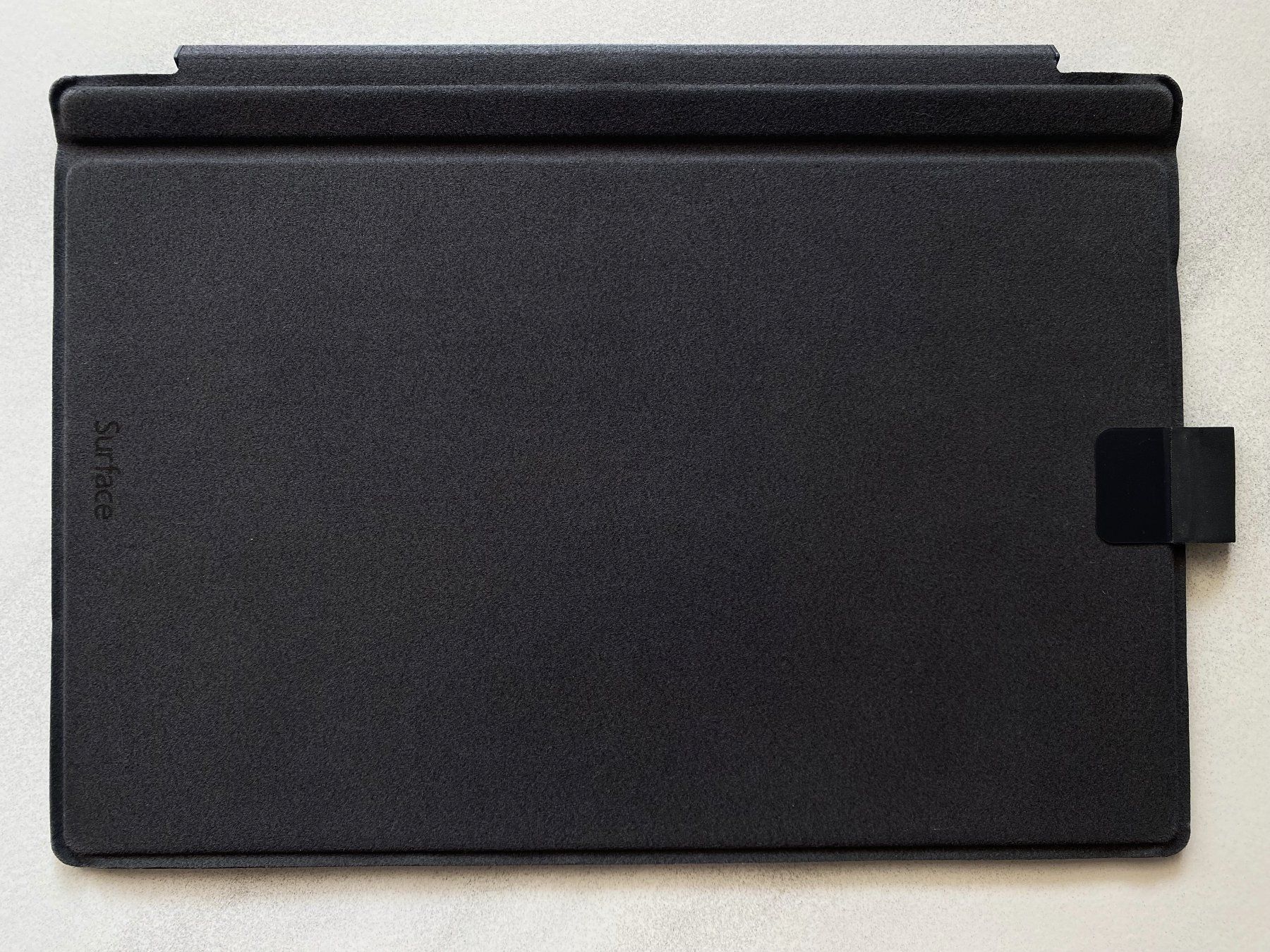 Microsoft Covers & Taschen: Microsoft Surface 3 Type Cover 1644 schwarz CH-Layout – Gebraucht aus Wetzikon ZH von BackToRetro 1