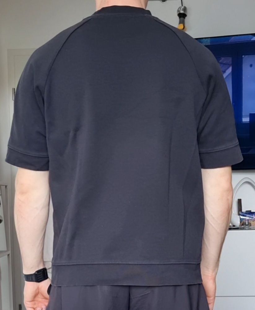 Zara T-shirt: Zara Tshirt Grösse L – Usato da Turbenthal venduto da Julicardo 1