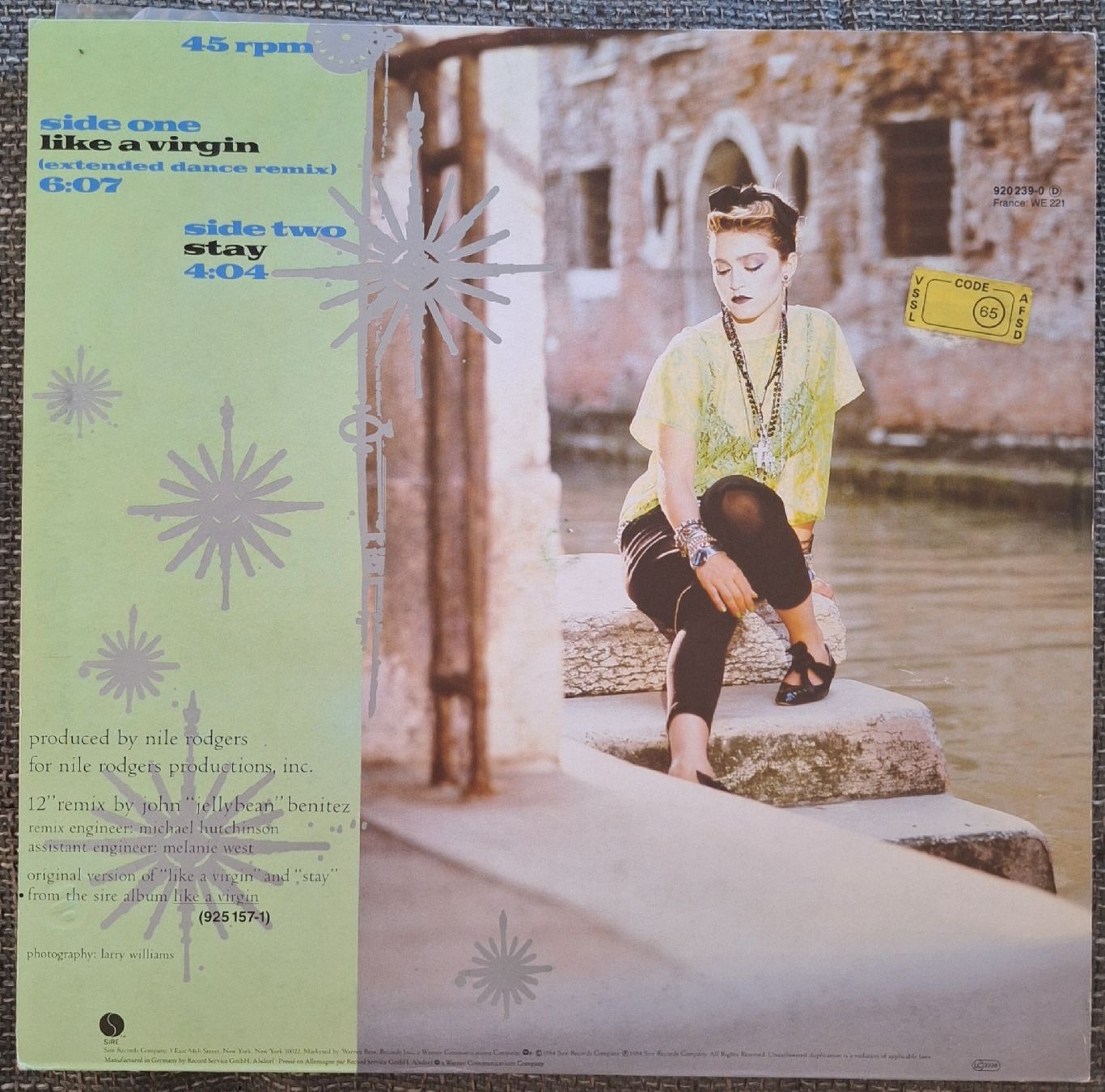 Dischi in vinile: Madonna Like a Virgin 12" maxi – Nuovo (secondo la descrizione) da Luzern venduto da thomarco 1