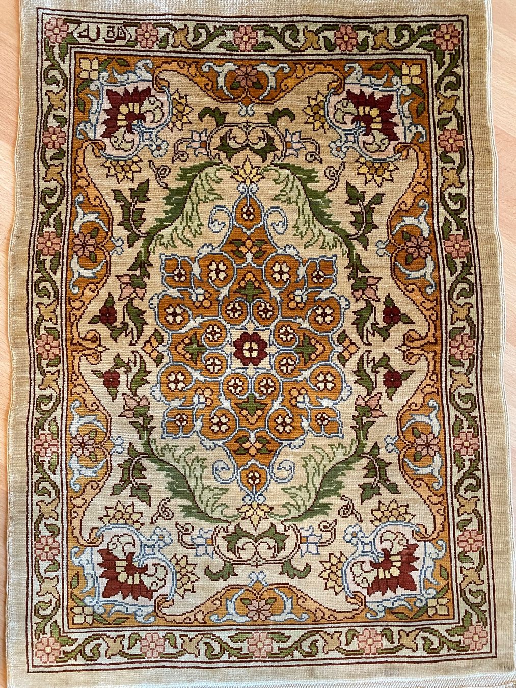Tappeti: Seidenteppich Hereke 65x35 – Usato da Zürich venduto da Simodo