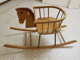 Ancien cheval à bascule - Antik Schaukelpferd  >60 ans/Jahre