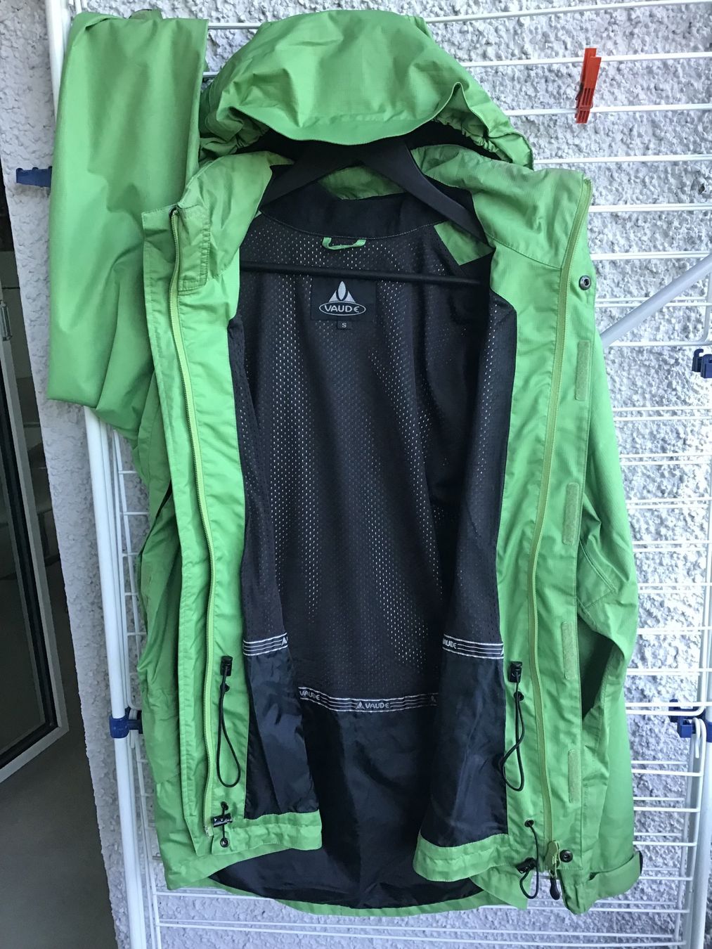 Giacche: Vaude Damen Veloregenjacke – Usato da Gattikon venduto da beartram 1