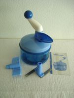 Tupperware Quick Chef Blau mit praktischer Kurbel