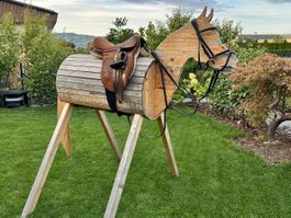Holzpferd, Spielpferd, Garten