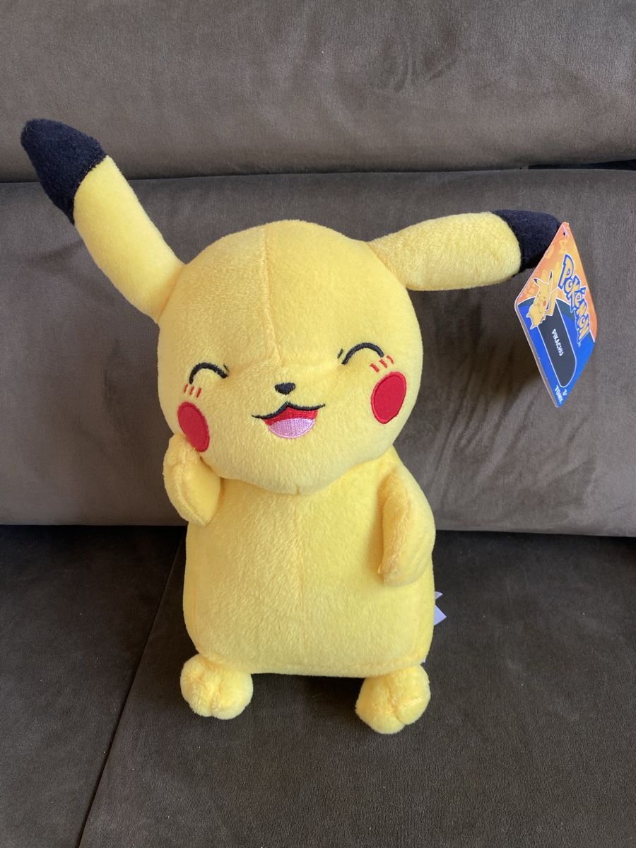 Pokémon Giocattoli: Pokemon Pikachu Plüschtier 30 cm – Nuovo (secondo la descrizione) da Luzern venduto da olivia9022 3