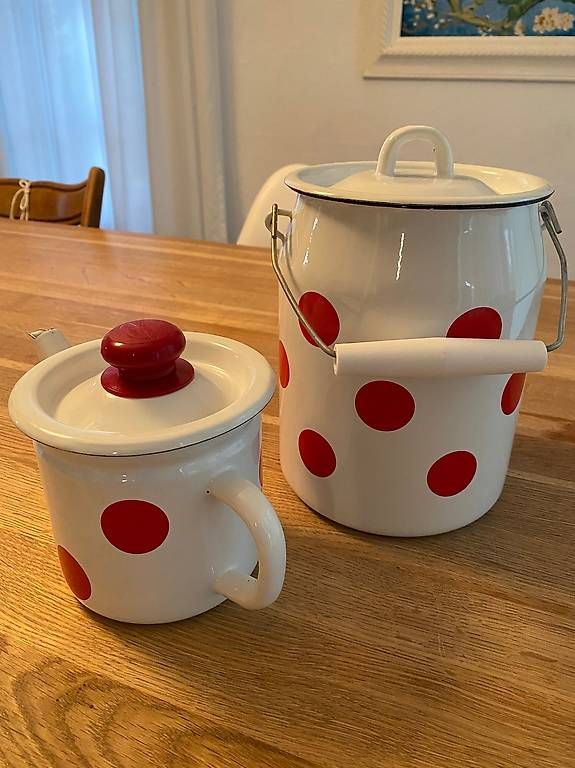 Teiere: Emaille Set: Teekrug und Milchkesseli – Usato da Mühlau venduto da Johuiii 2