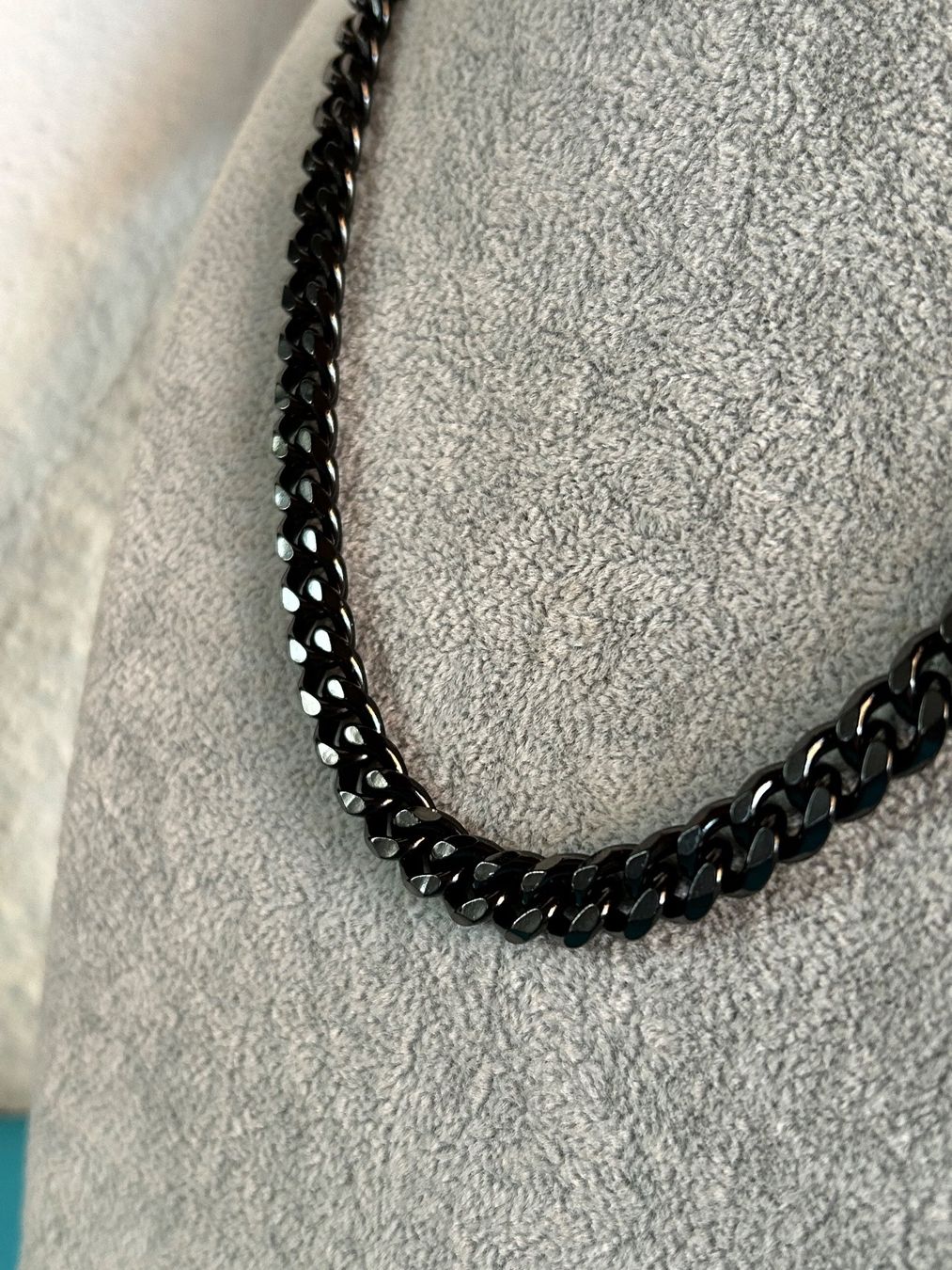 Catenine: Schwarze Panzerkette -Herrenkette Gothik – Nuovo e nell'imballaggio originale da Laufen venduto da Bellavitaboom 1