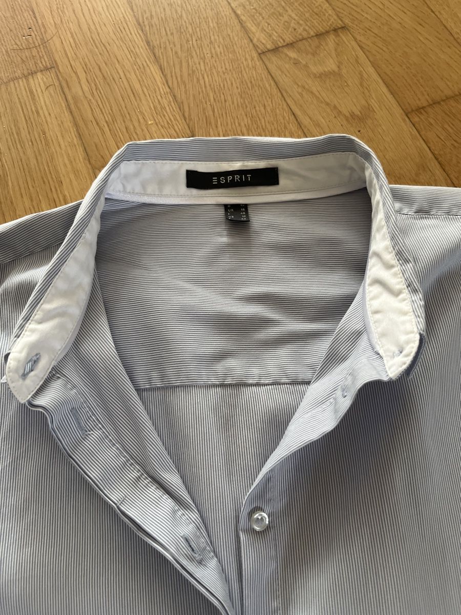 Esprit Chemisiers: Bluse Esprit – Neuf (Voir description) à Möhlin par Sommervogel50 3