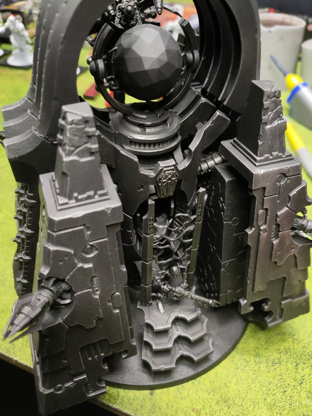 Kit di modellismo & Modellini statici: Necrons Monolith Warhammer 40k – Nuovo (secondo la descrizione) da Baden venduto da Araneus
