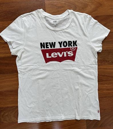 Levis Damen T-Shirt / Grösse M, top Zustand
