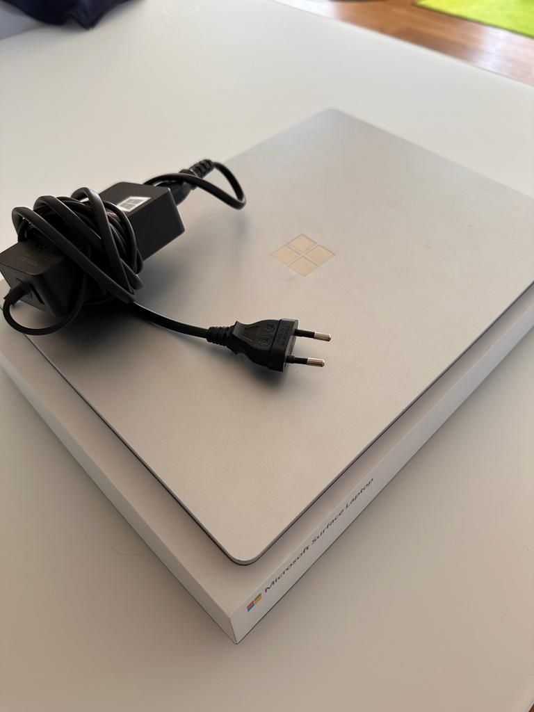Microsoft Notebooks: MICROSOFT Surface Laptop 5 Notebook (13.5 ", 256 GB) – Gebraucht aus Dottikon von  1