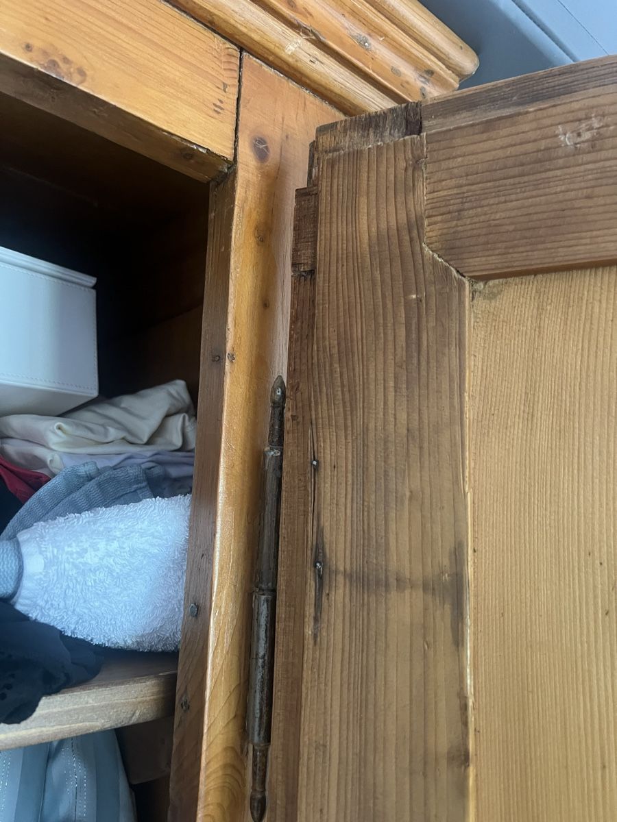 Armadi: Antike Schrank  – Usato da Zürich venduto da jao_2bx7 3