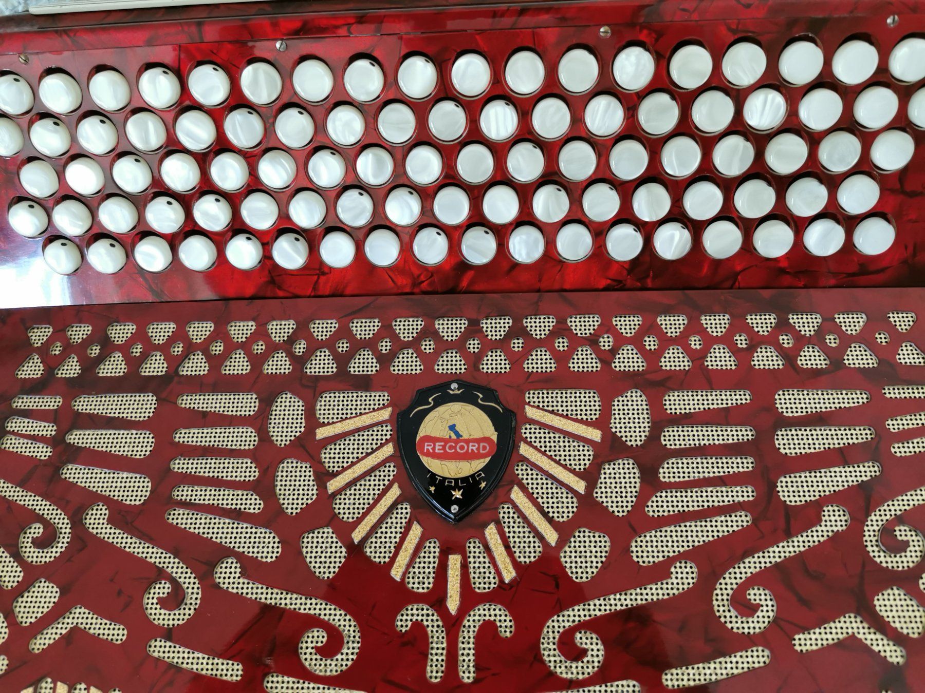 Musikinstrumente: AKKORDEON RECORD PIGINI GRANDIOSO – Gebraucht aus Volketswil von  2