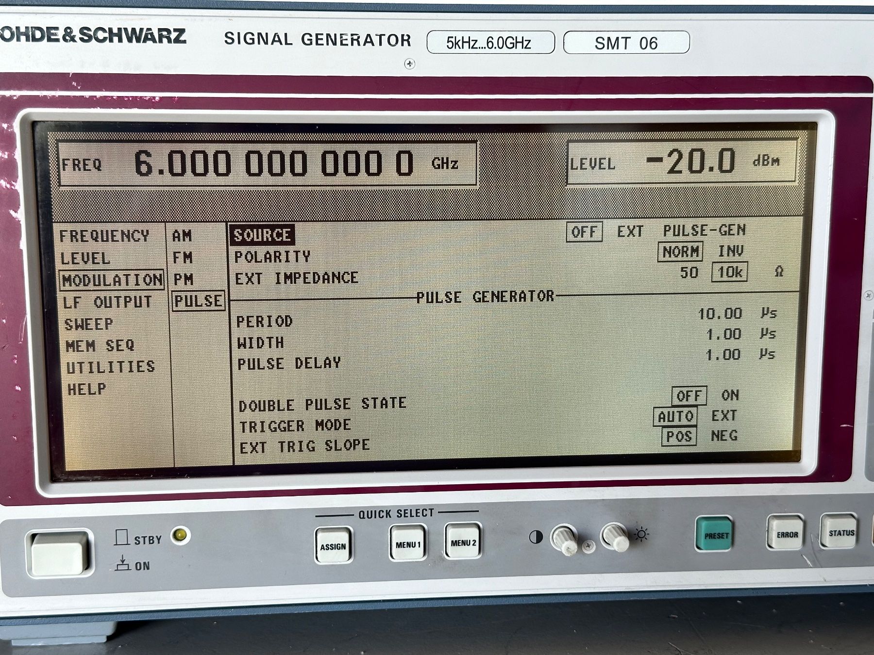 Messen: Rohde&Schwarz SMT06 Signal Generator – Gebraucht aus Nottwil von  4
