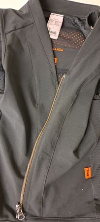 Fouganza Reitweste schwarz Grösse 151-160 cm gebraucht