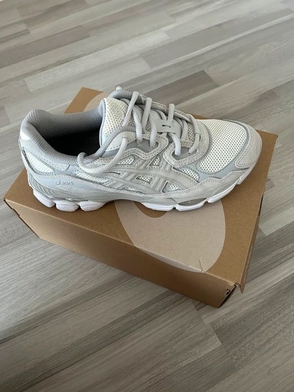Asics Scarpe da uomo: Asics Gel Nyc – Nuovo e nell'imballaggio originale da Courrendlin venduto da Lw_Resell 2