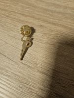 Pin's