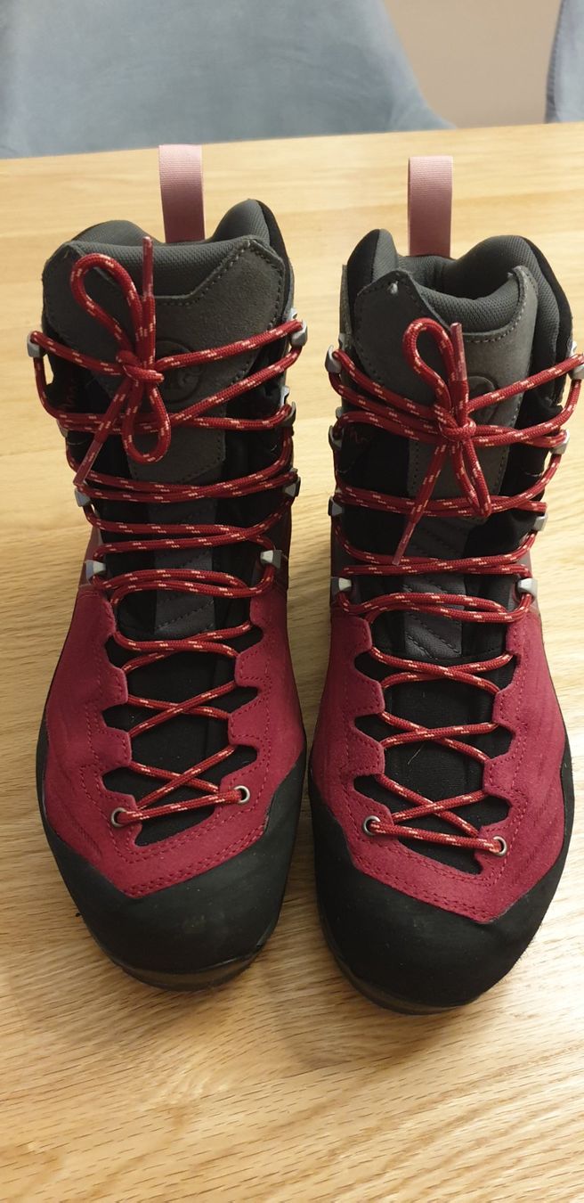 Mammut Scarpe da donna: Mammut Wanderschuh Frauen Gr. 41 – Nuovo (secondo la descrizione) da OBERHELFENSCHWIL venduto da velopfau