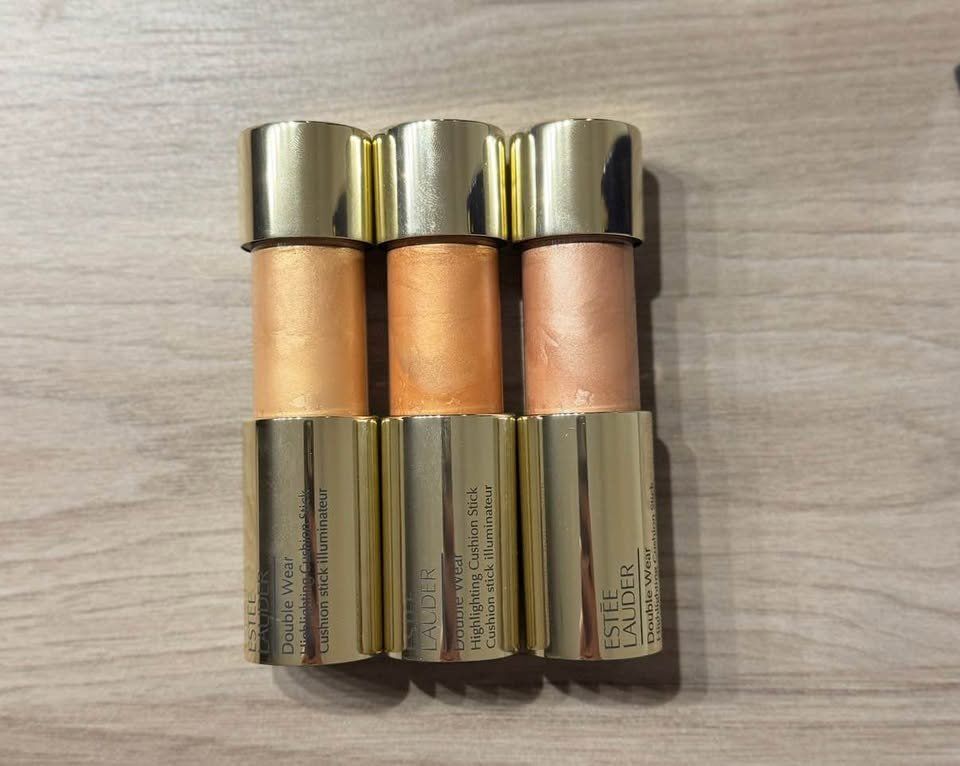 Estée Lauder Make-up: Make Up Estée Lauder NEU – Nuovo e nell'imballaggio originale da Dänikon ZH venduto da tug_m9b6 5