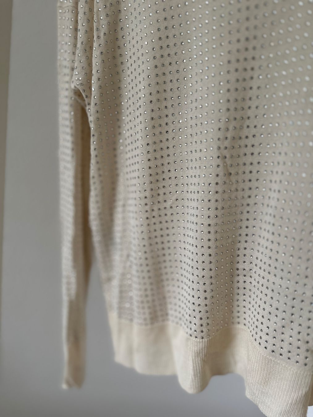 Zara Maglioni & Felpe: ZARA lockerer Pulli mit Strasssteinen, Gr. L, Cremefarben – Nuovo (secondo la descrizione) da Zürich venduto da methee1107 4