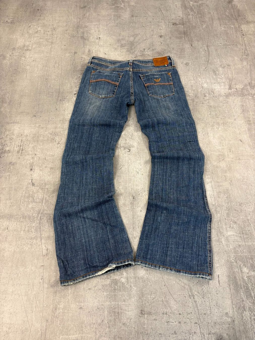 Armani Jeans: Vintage Armani Bootcut Flared Jeans (S) – Nuovo (secondo la descrizione) da Werdenberg venduto da hase.vintage 1