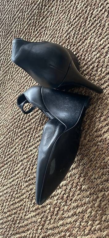 Scarpe da donna: JB Martin Paris Leder Pumps Gr 38 – Usato da Zürich venduto da dam_p956