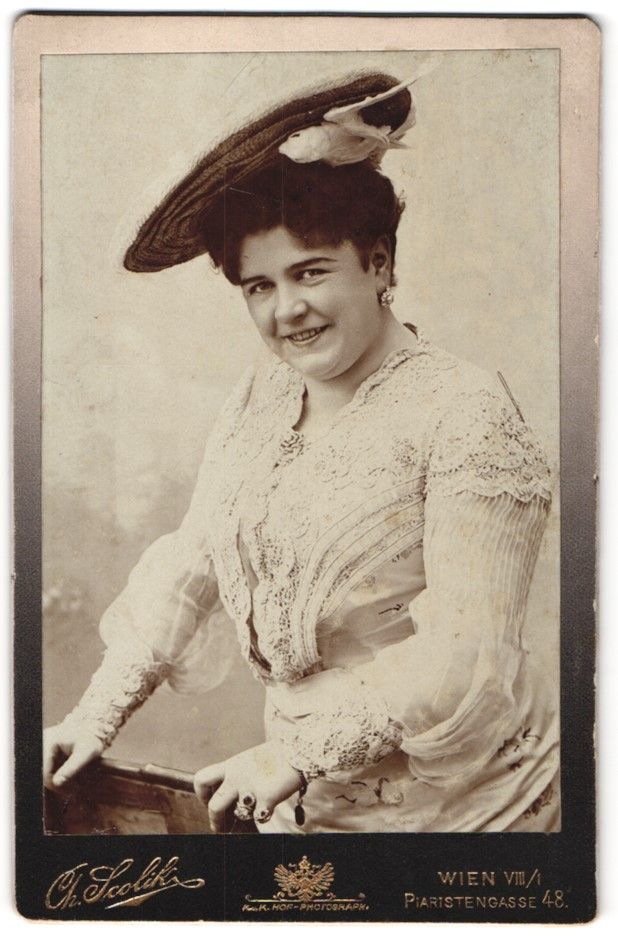 Fotografie & Manifesti: Fotografie Ch. Scolik, Wien, Schauspiele – Usato da Berlin venduto da bartko-reher