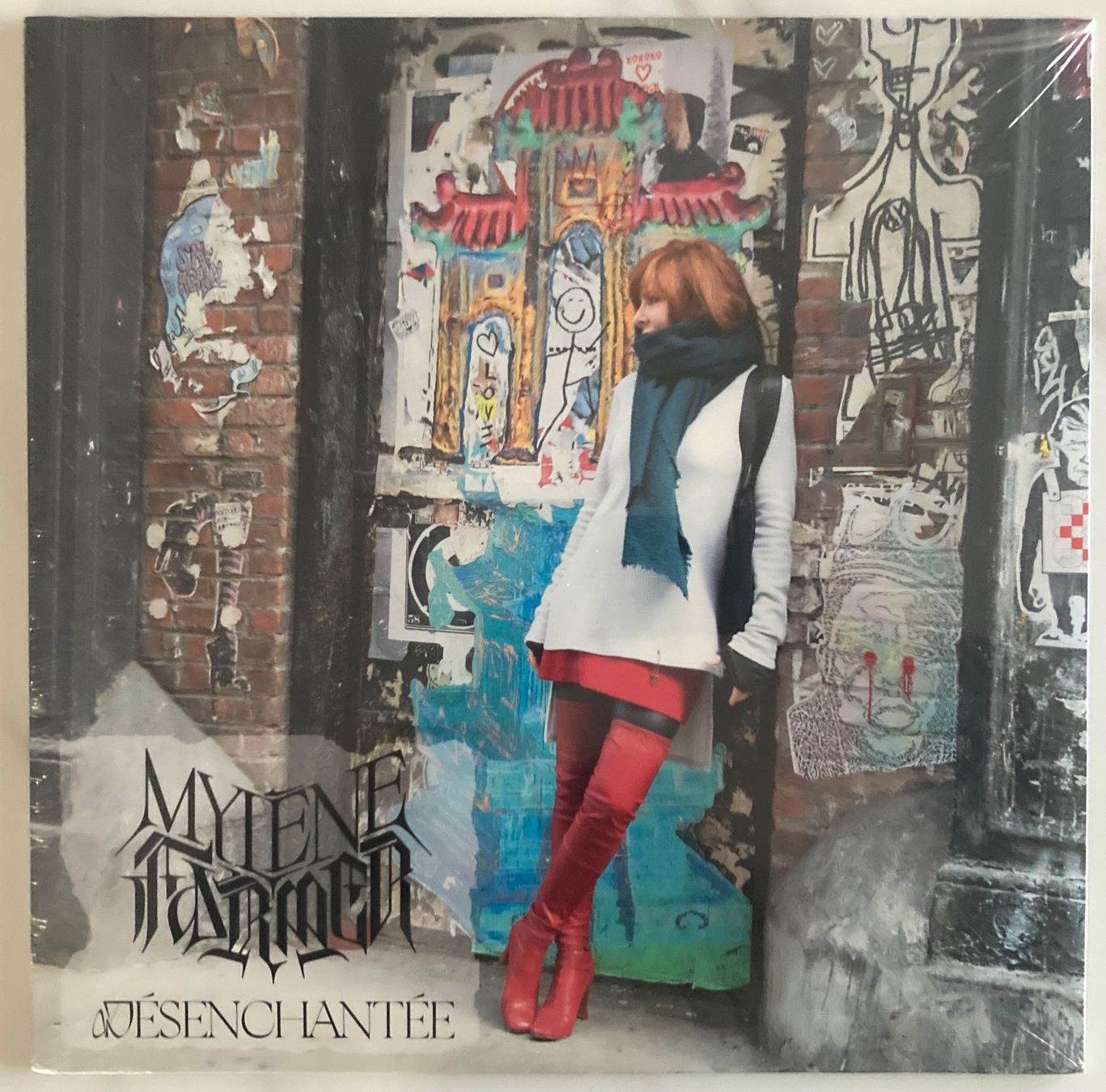 Dischi in vinile: MYLÈNE FARMER - DÉSENCHANTÉE – Nuovo e nell'imballaggio originale da Poliez-Pittet venduto da Newtown-Records