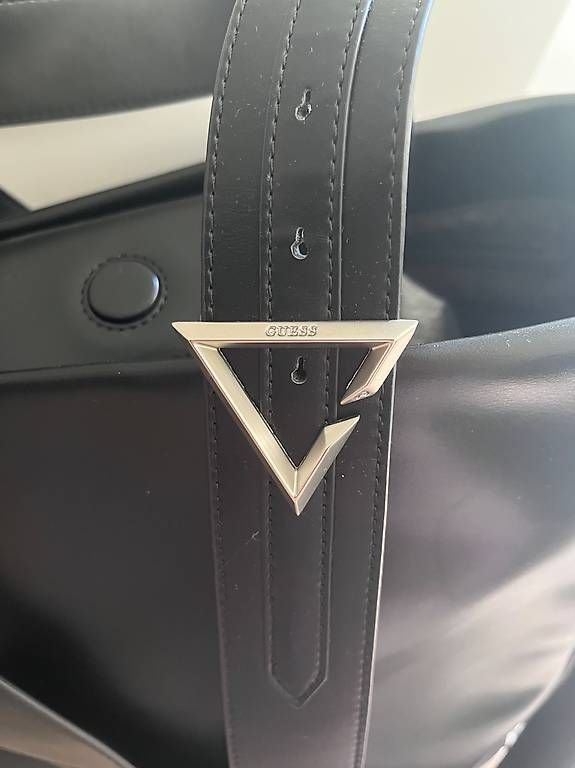 Guess Borse da donna: Borsa da donna Guess nuova! – Nuovo e nell'imballaggio originale da Davesco-Soragno venduto da dai_925z 3
