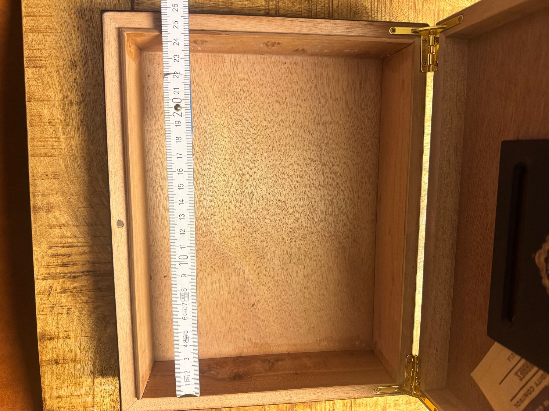 Humidor per sigari: Empty cigar box can also as humidor used – Usato da Seuzach venduto da Wolf936 7