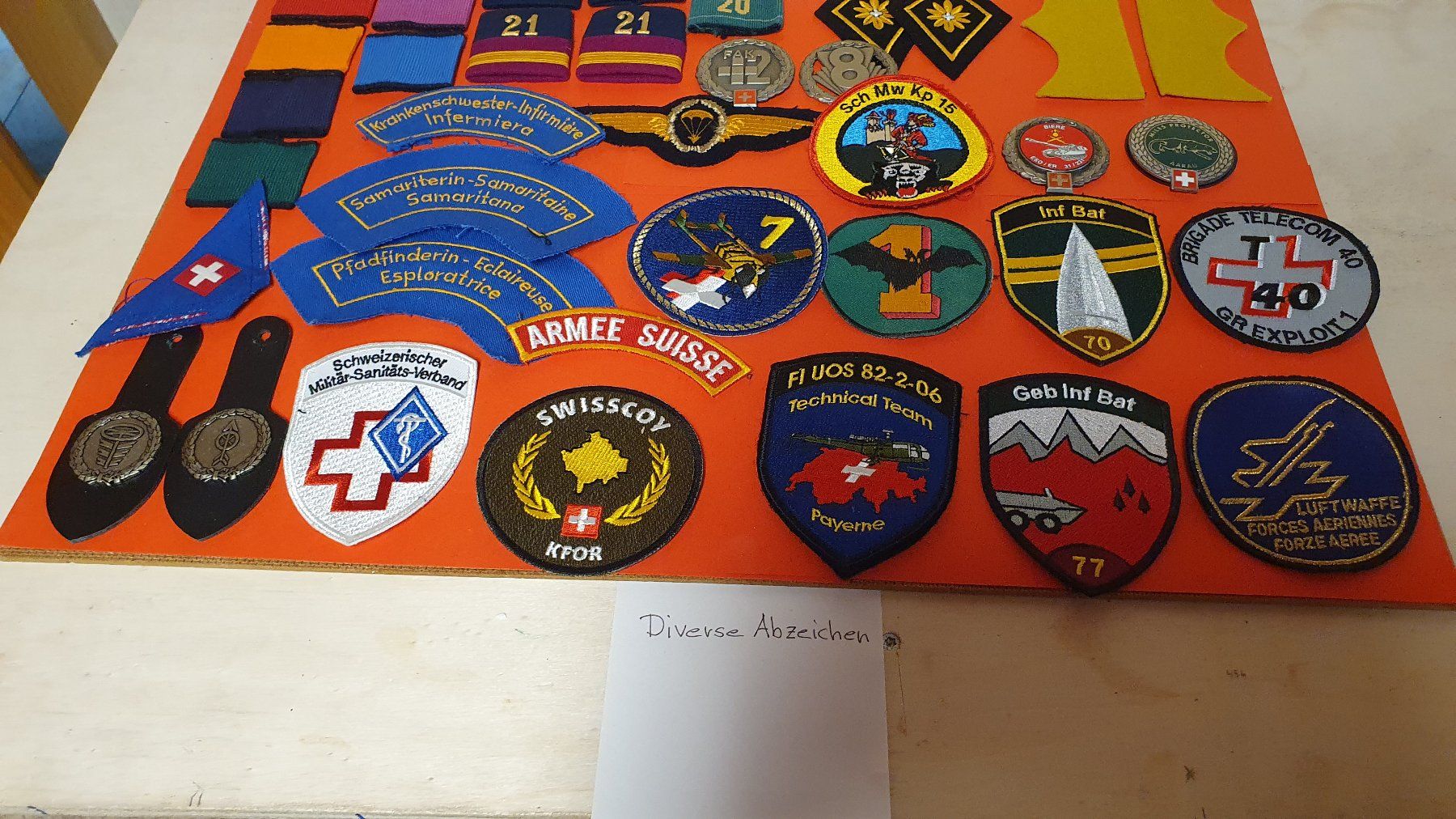 Schweizer Armee Patches: Konvolut : Diverse Abzeichen der Schweizer Armee – Gebraucht aus Richigen von Auerhahn11 1