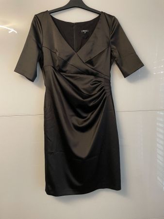 JJB Benson Abendkleid in schwarz