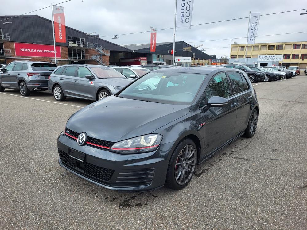 VW Golf VII 2.0 GTI