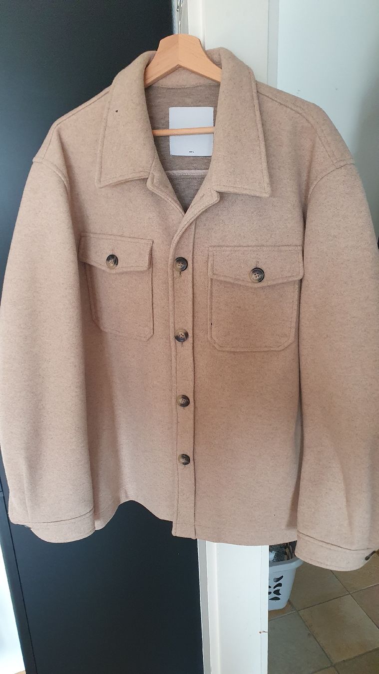 Vila Giacche: Jacke Vilanova beige – Nuovo (secondo la descrizione) da Sissach venduto da Siraiwan