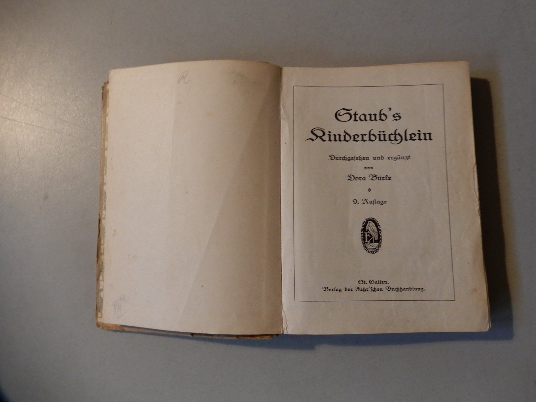 Libri: Antikes Staub's Kinderbüchlein, 9. Auflage – Usato da Erstfeld venduto da Mario_boe0 2