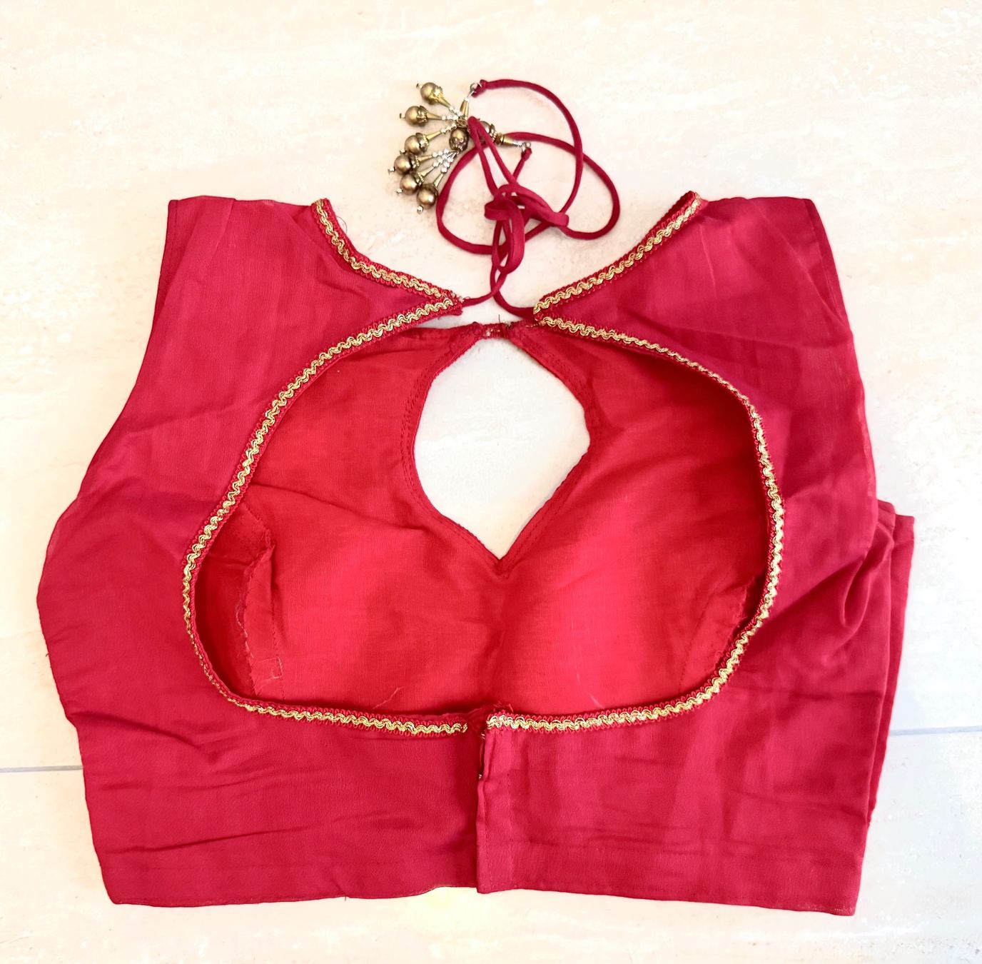Kleider: indischer/tamilischer Sari rot – Neu (gemäss Beschreibung) aus Wichtrach von Alyasahana 2