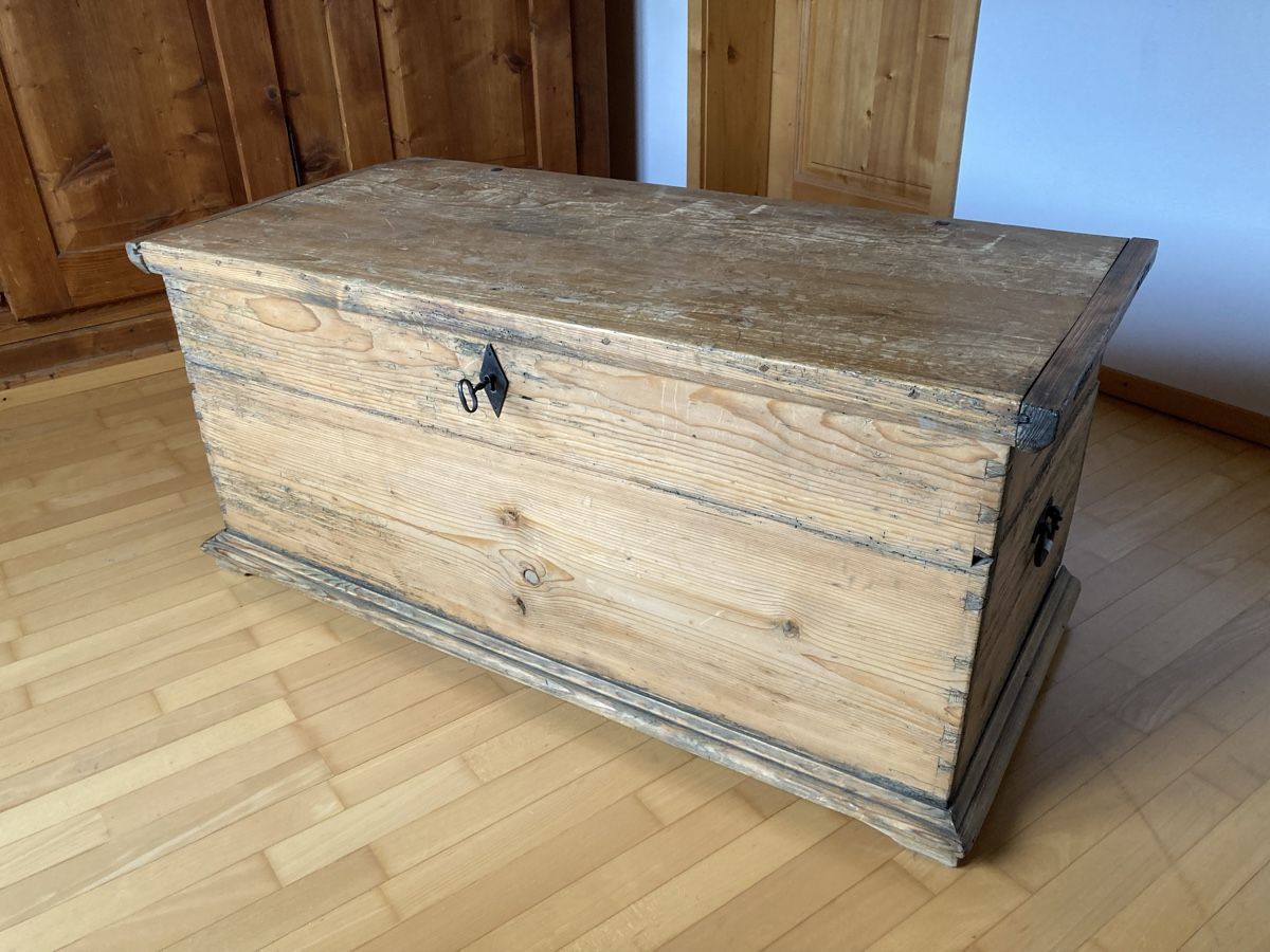 Cassapanche: Truhe antik – Usato da Obstalden venduto da razzy