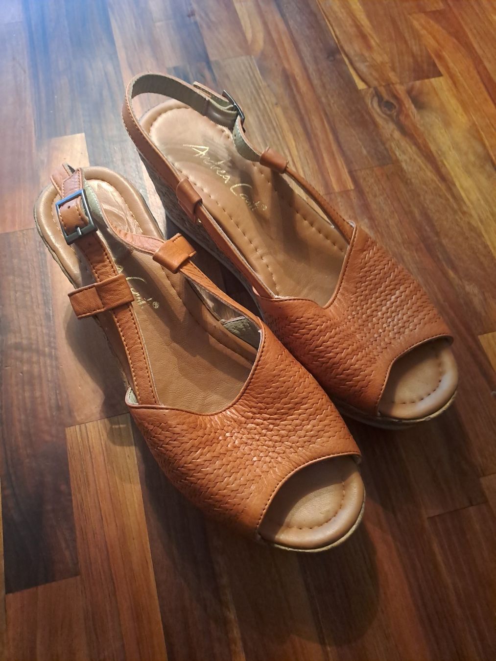 Damenschuhe: Andrea Conti Sommerschuhe Gr.41 – Gebraucht aus Emdthal von kasira
