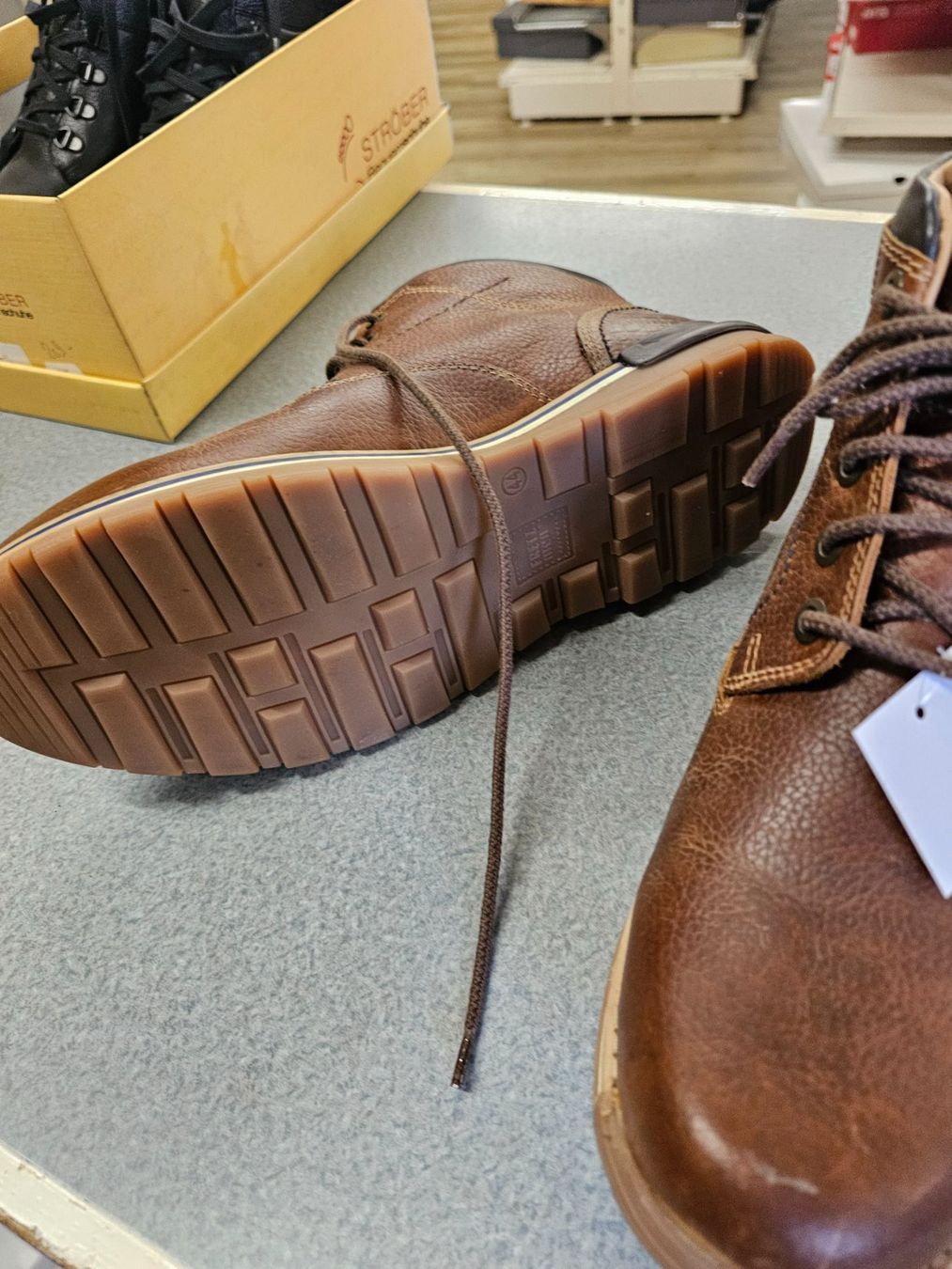 Herrenschuhe: Fretzmen – Neu und originalverpackt aus Möhlin von Highwaytom 1
