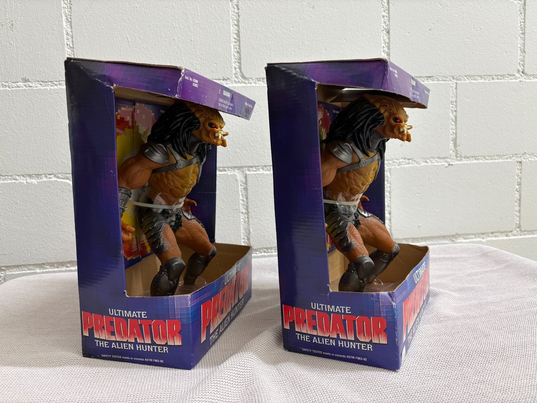 Figurines: NEU EU Ultimate Predator The Alien Hunter-Action Figure,10'' – Neuf avec emballage d'origine à Ottenbach par TimelessEmotions. 1